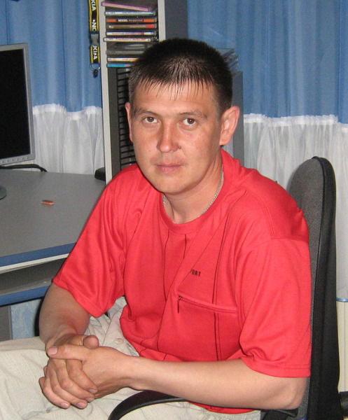 Рустам Галиакбиров