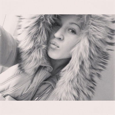 Лера Власова