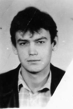 Олег Зверев