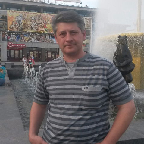 Станислав Резников