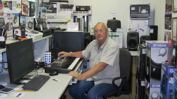 Александр Алмазов