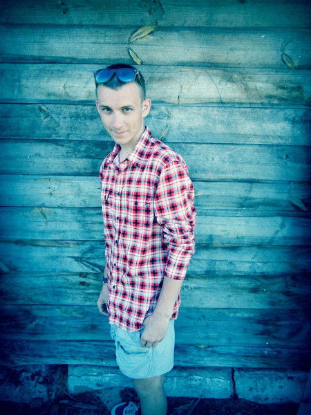 ~Андрейка~ .