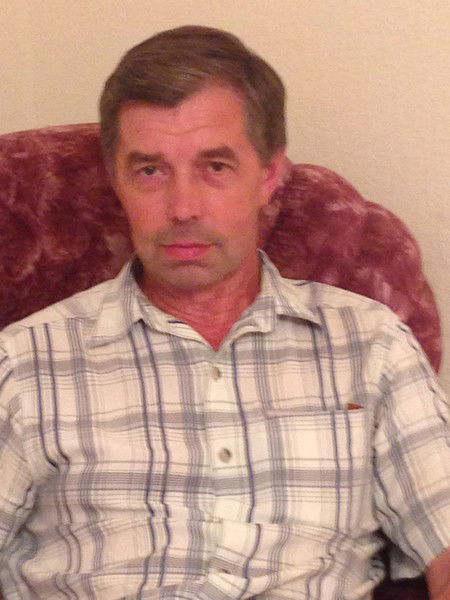 Виктор Антонов