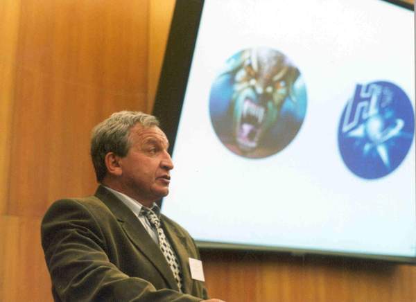 Александр Валяев