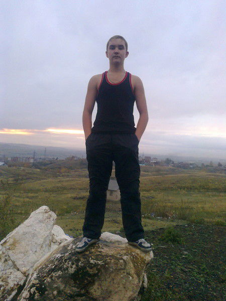 Анатолий Чиняев