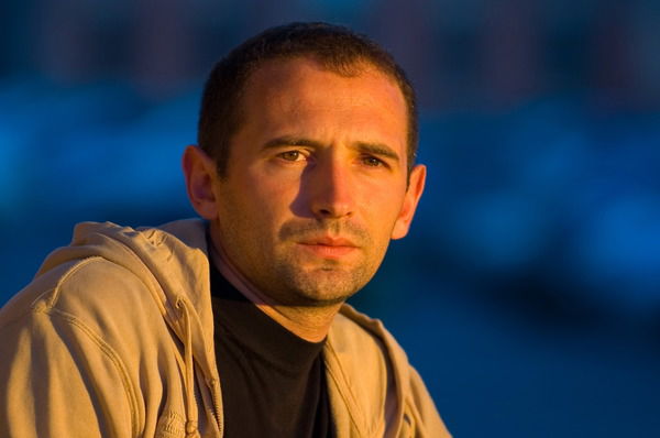 Неизвестно Неизвестно