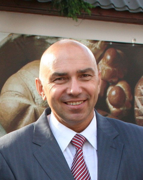 Игорь Анатольевич