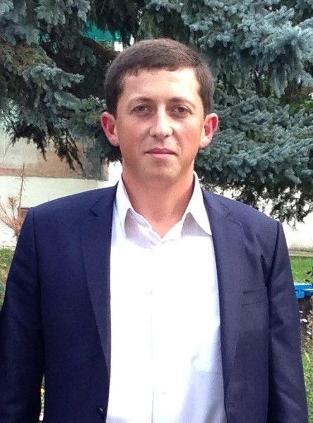 Адам Абайханов