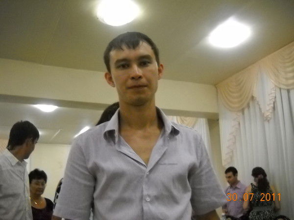 Альберт Латипов