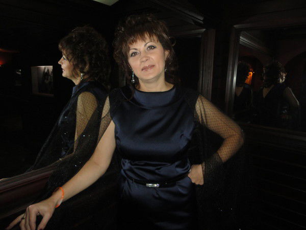 Елена Махова