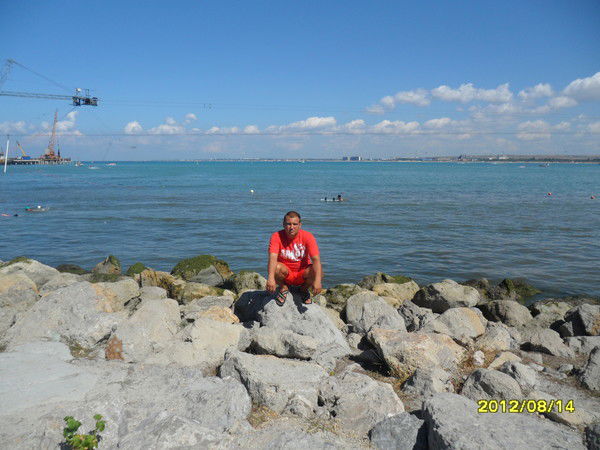 Рома Артамонов