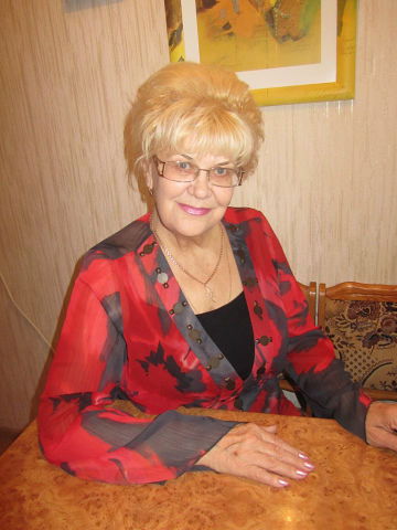 Любаша Козлова