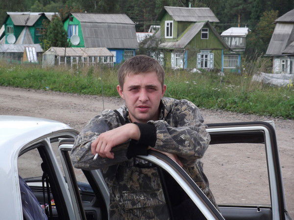 Андрей Белов