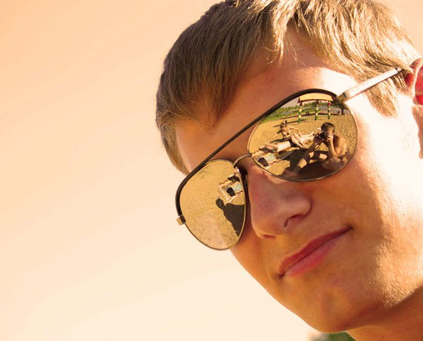 Александр Лаврентьев