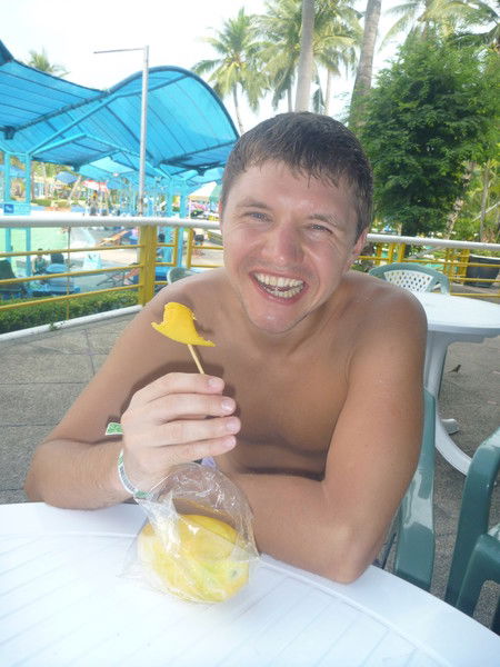 Илья Саханенко