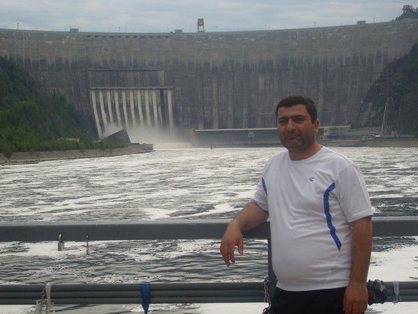 Вардан Саакян