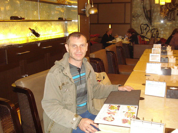 Леонид Саржинский