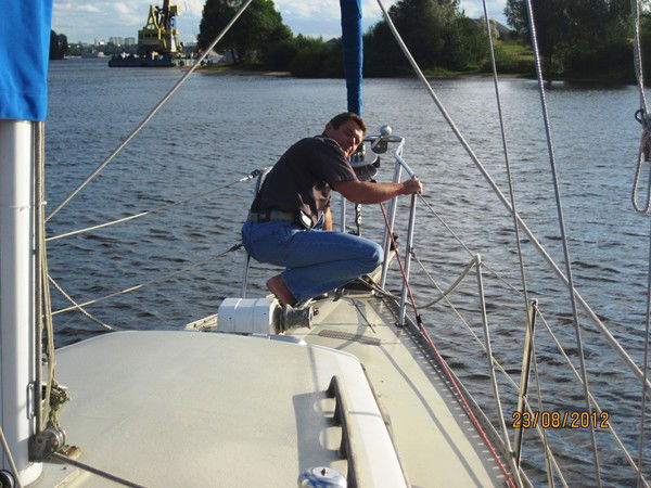 Алексей Лазарев