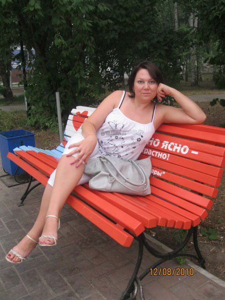 Лена Романова