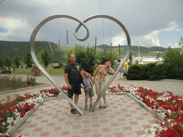 Андрей Попов