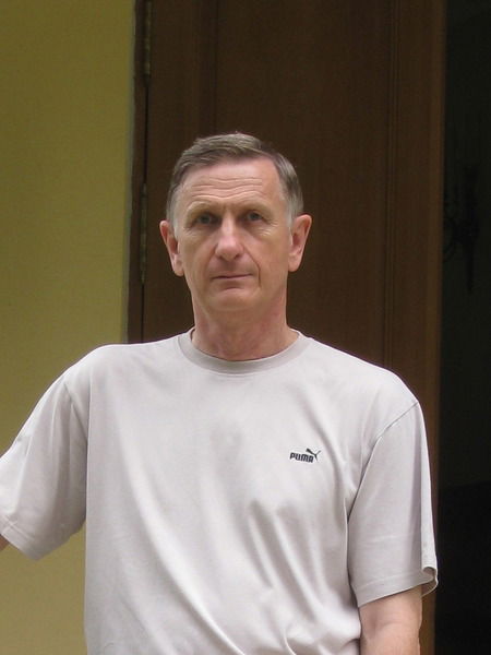 Анатолий Шмелев