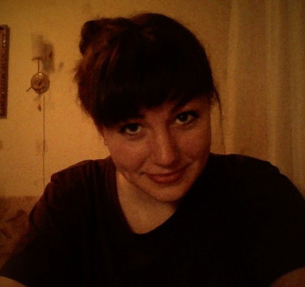 Аня Сезенина