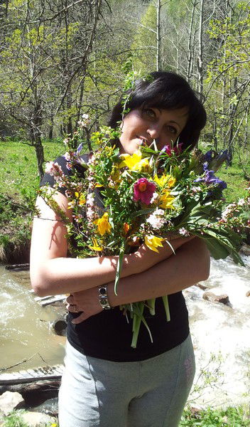 Инна Попова