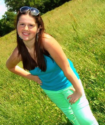 Алёночка Анохина