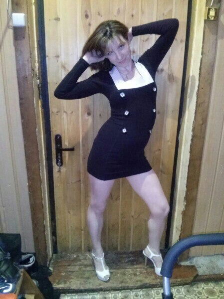 Анна Кобзарь