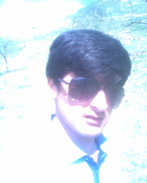 Хуршед Шарофзода