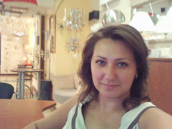 Елена Назарова