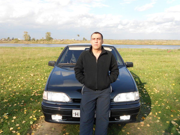 Евгений Иванов