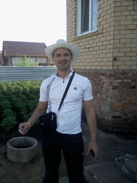 Евгений Жуков