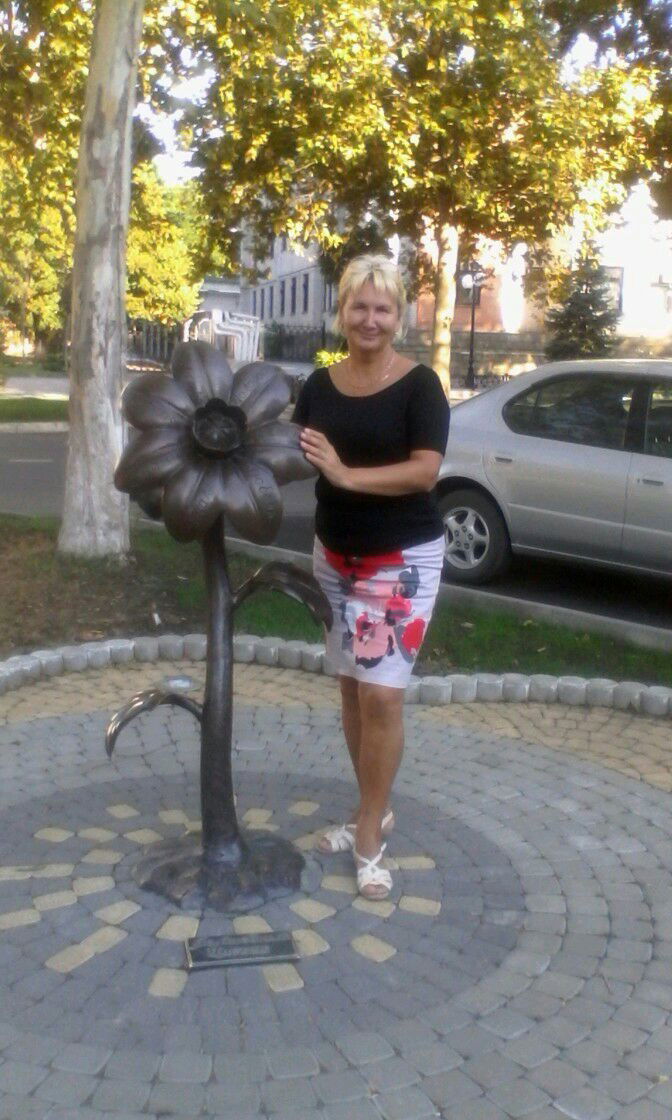 Марина Влади