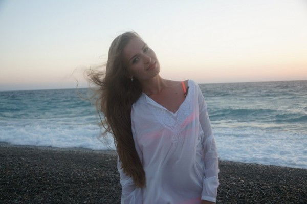 Анастасия Зверева