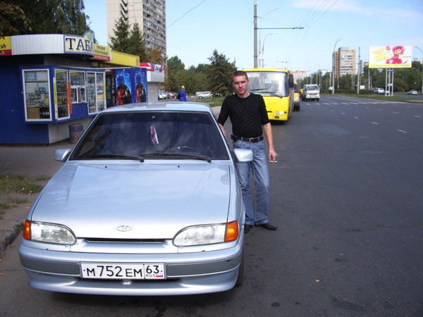 Евгений Ларин