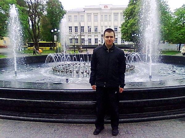 Игорь Дмитренко