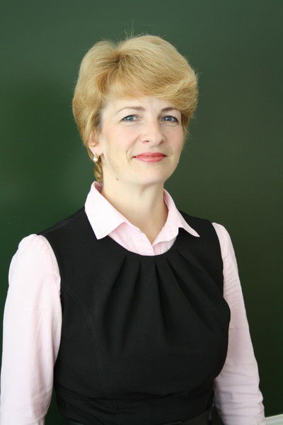 Елена Шутова