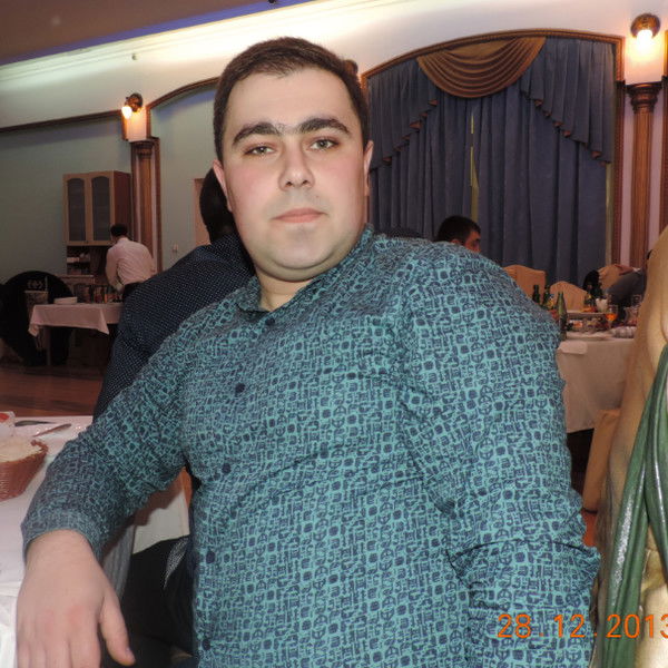 Арам Мамиконян