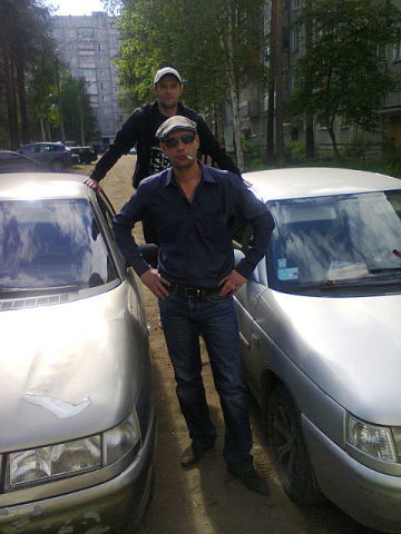 Антон Петров