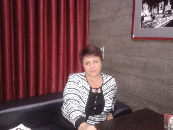 Елена Парамонычева