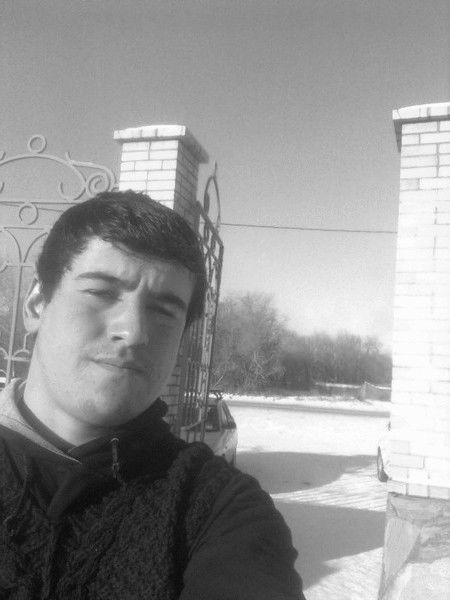 Алишер Ибронов