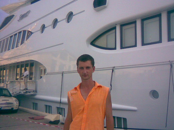 Олег Мельников