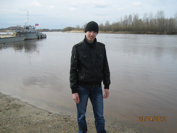 Александр Бахарев