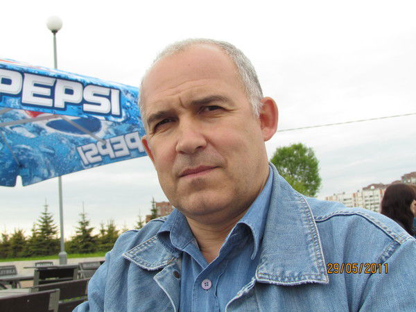 Борис Носов