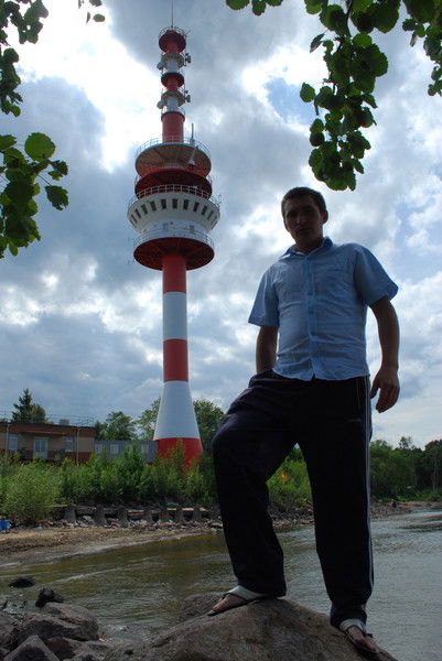 Андрей Тарасов