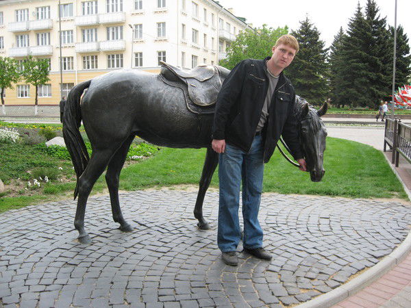 Александр Сергеев