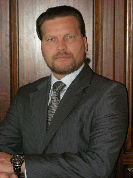 Лев Шелков