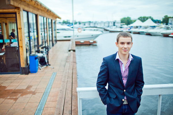 Дима Дорогинин