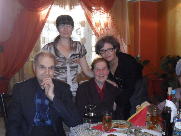 Надежда Устинова